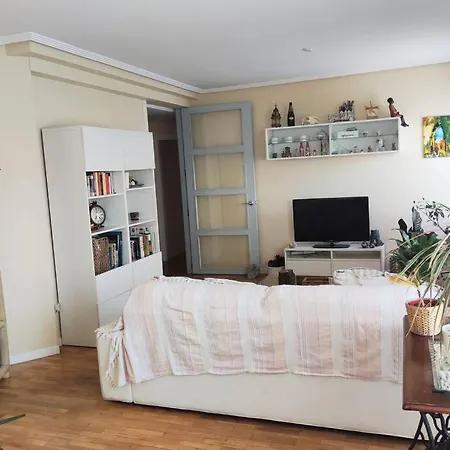 Moderno Muy Acogedor Y Luminoso •leon Daire León